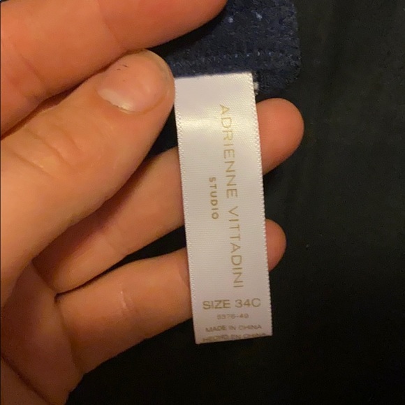 Cute bra - Picture 3 of 3